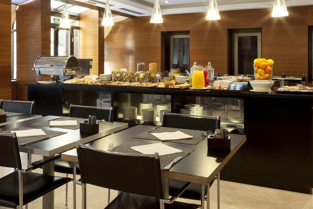 Ac Hotel Genova By Marriott Esterno foto