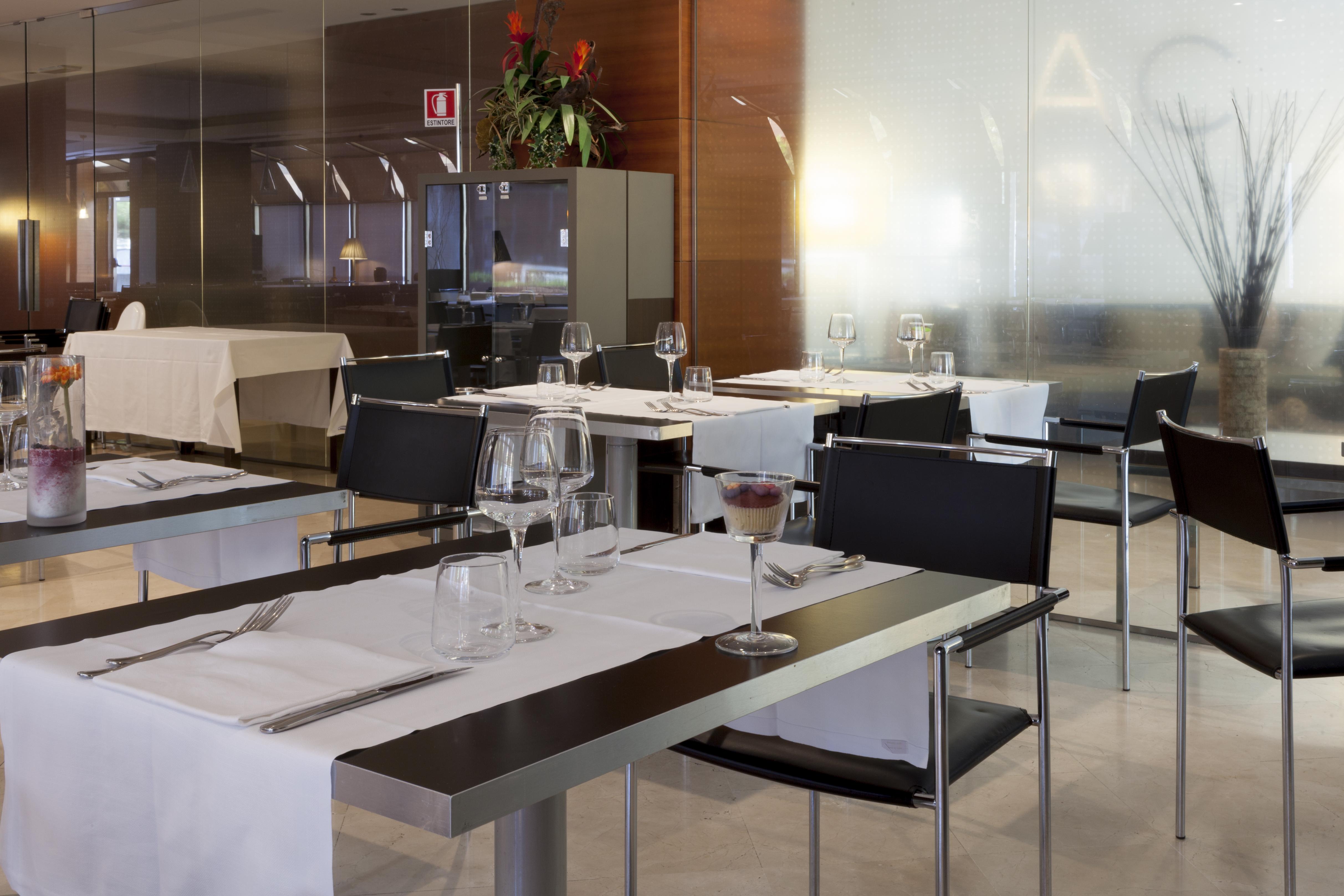 Ac Hotel Genova By Marriott Esterno foto