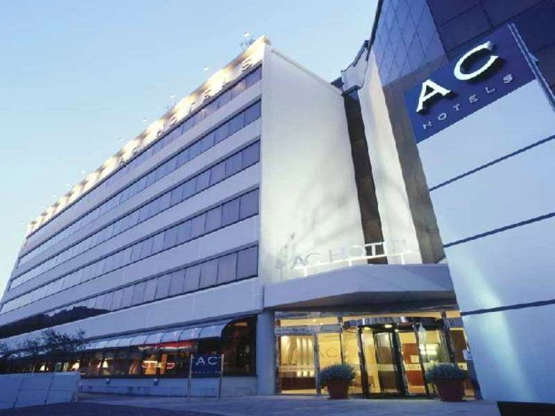 Ac Hotel Genova By Marriott Esterno foto